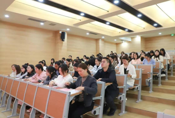 鹅坡武校举行“我的教育故事”教师基本功大赛