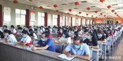 鹅坡中专召开“五个一”学习活动