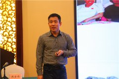 教授回母校，鹅坡叙真情